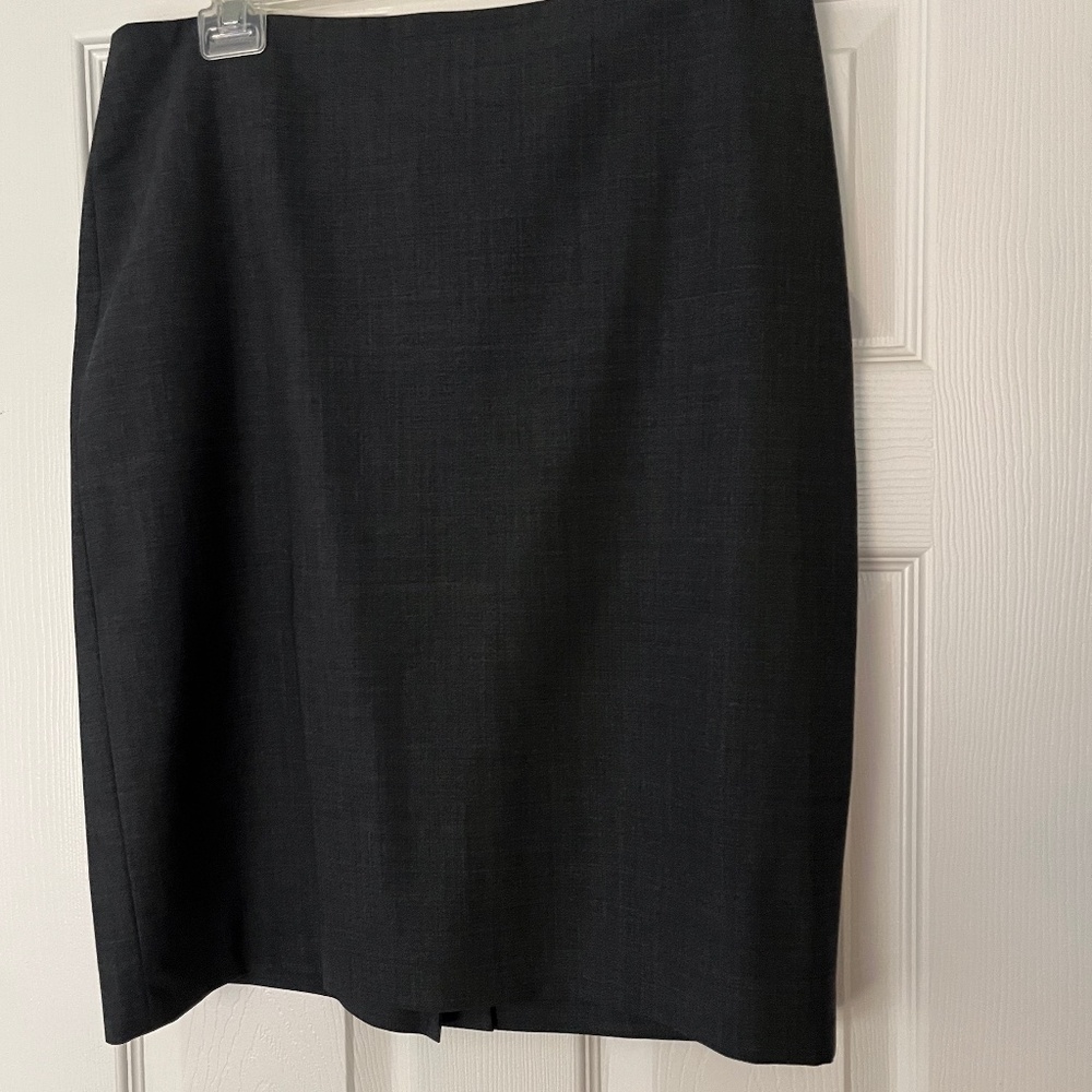 Jones New York Gray Pencil Skirt, Wool Blend, Fully Lined, 10